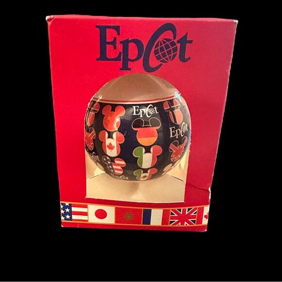 Vintage Disney World Epcot Center Christmas Ornament Mickey World Country Flags - Picture 14 of 16